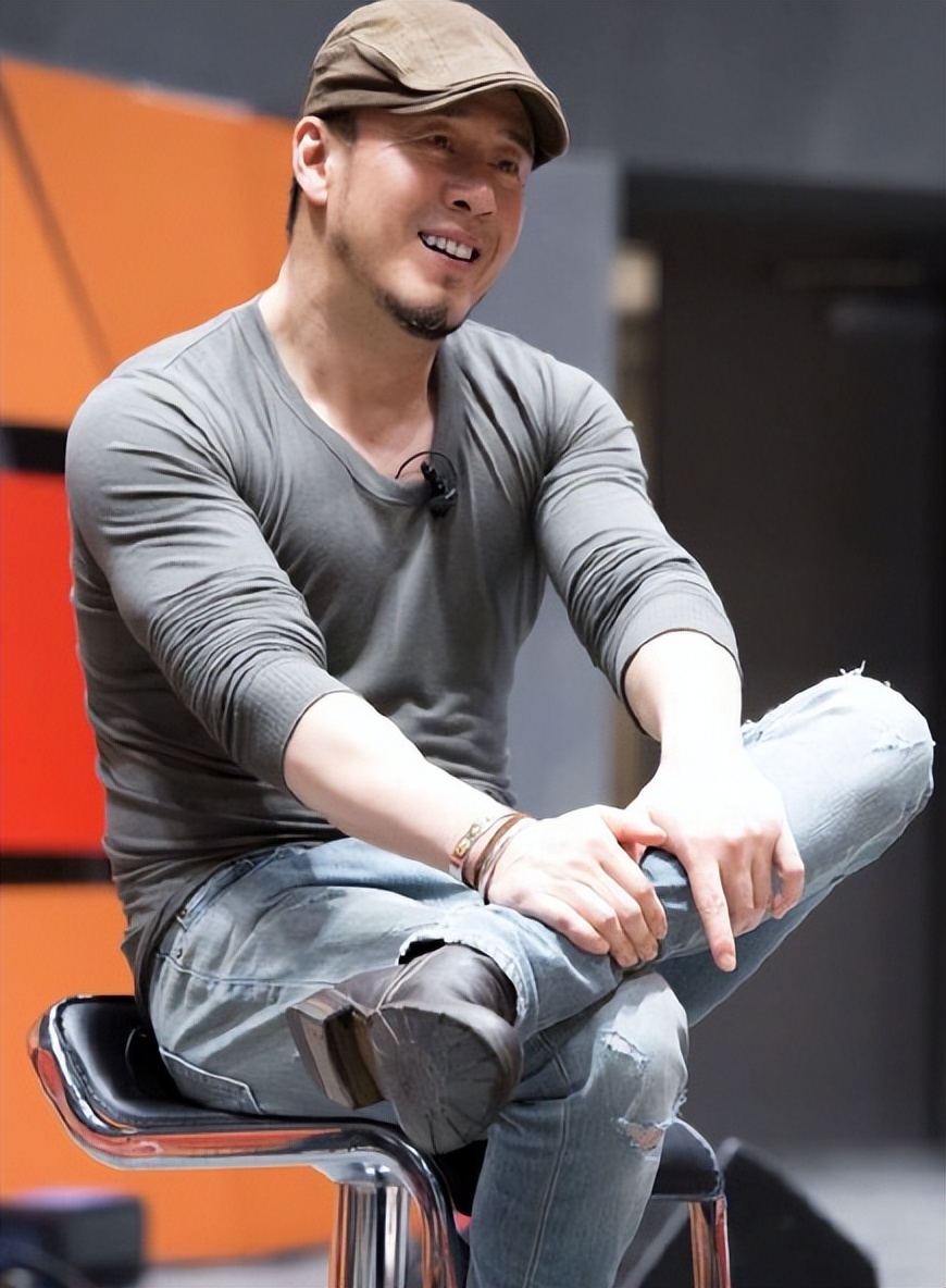 明明自己半瓶水，还敢冒充“资深导师”，这些“大师”别把人笑死