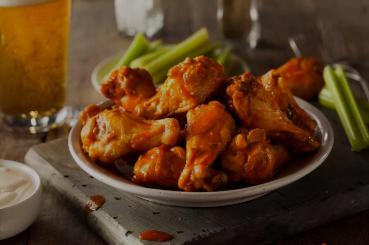 为什么吃咸菜会引起心血管疾病,为什么以前人吃咸菜不得癌症