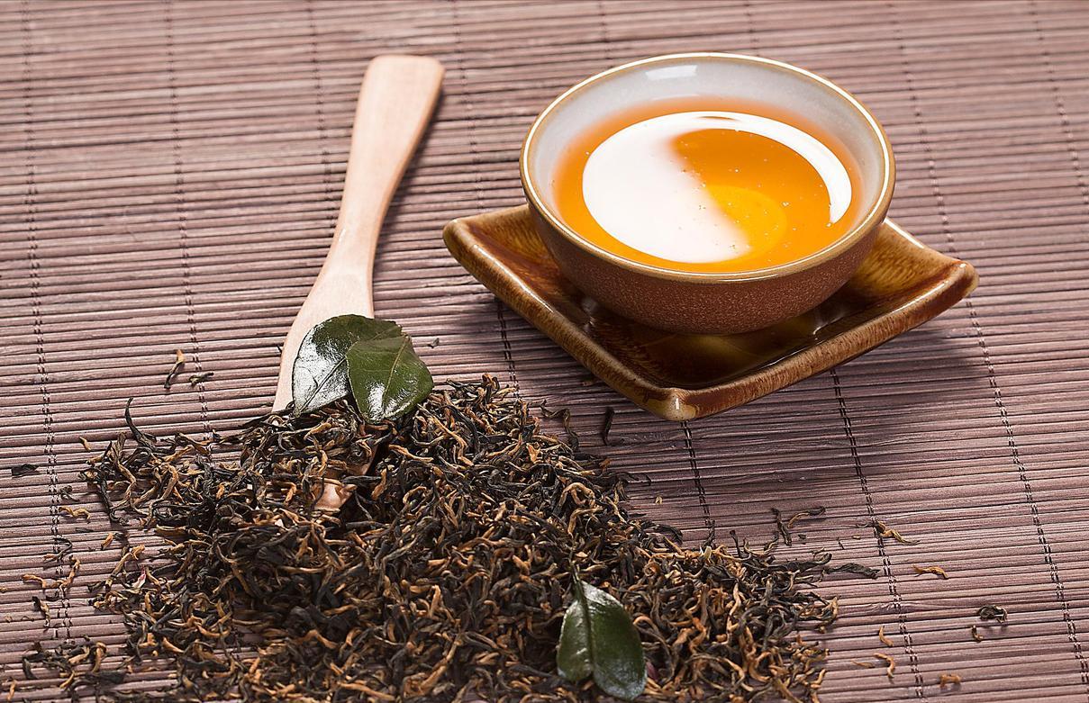 祁门红茶正山小种云南滇红金骏眉,祁门红茶和正山小种很像