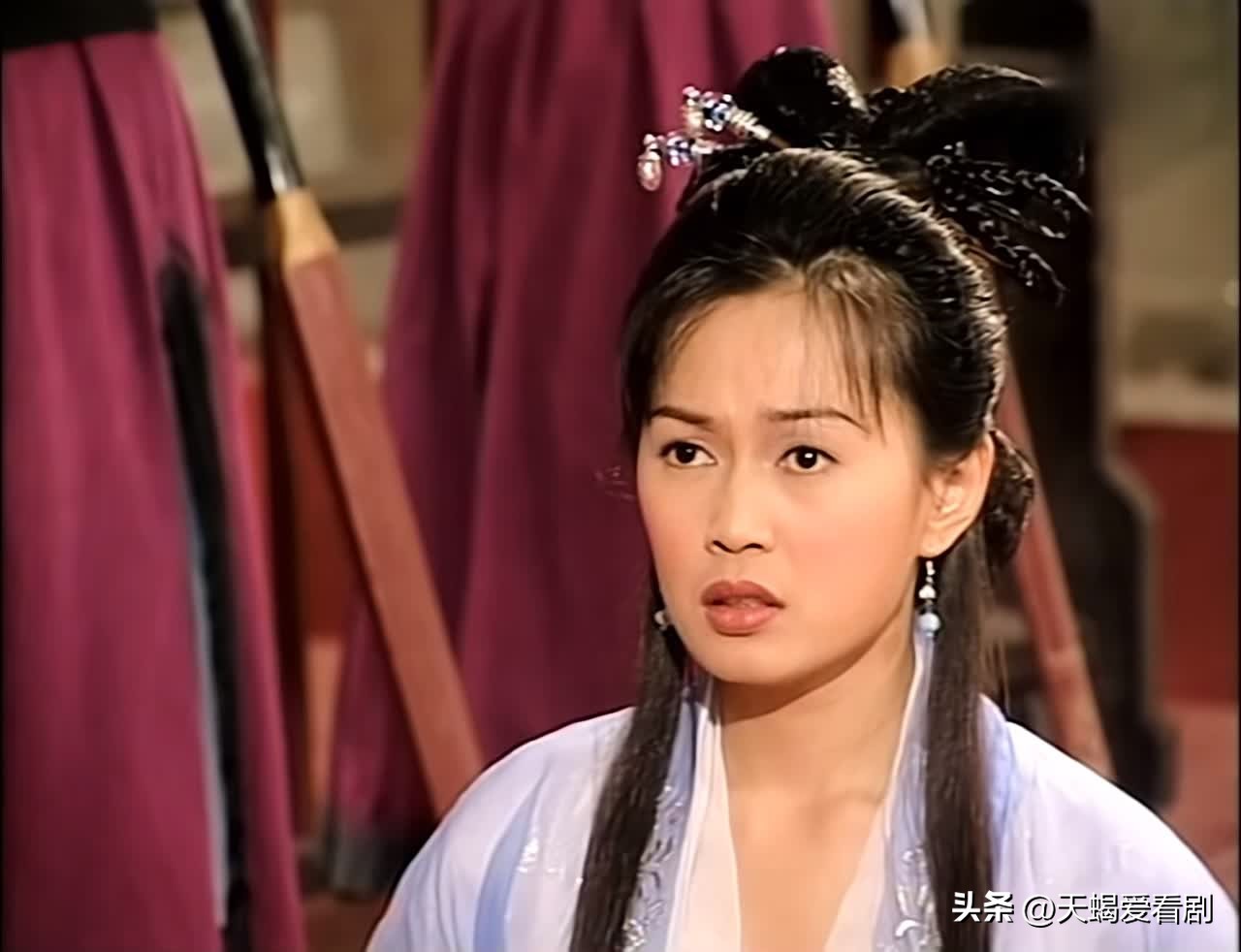 洗冤录第一部蓝彩蝶的表姐扮演者,洗冤录蓝彩蝶大结局