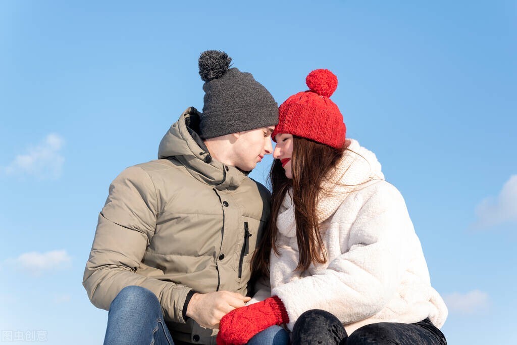 女生说找对象要顺其自然啥意思,相亲男说喜欢顺其自然什么意思