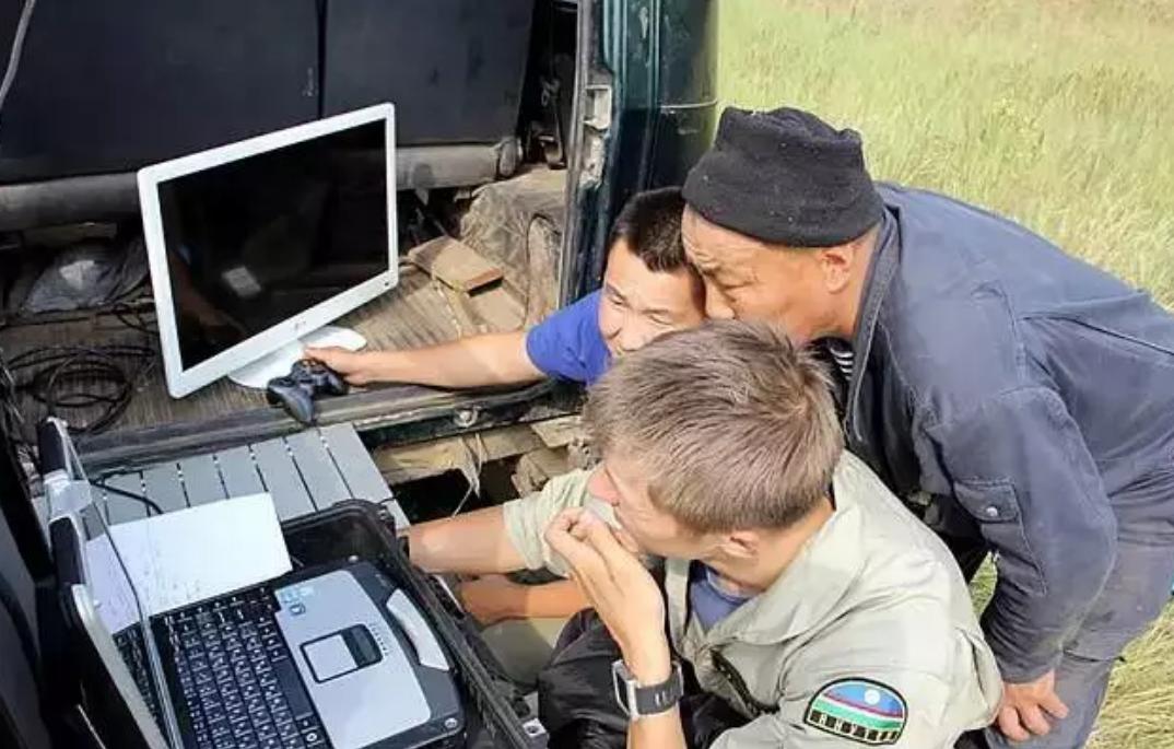 孩子和狗失踪后找回,2岁女孩与狗狗一起失踪后续