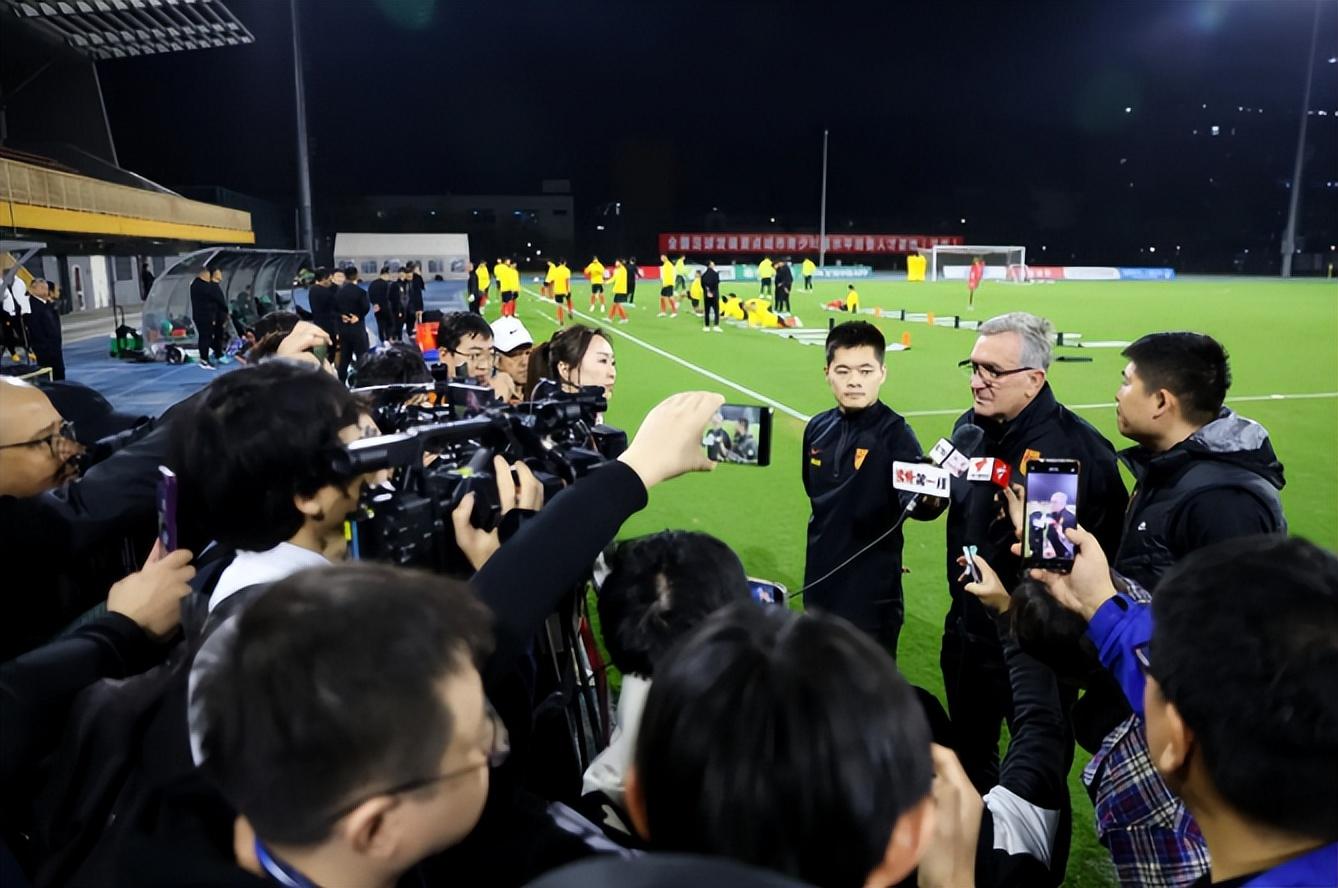 中国男足比赛最惨的一场,中国男足二比三不敌韩国全场纪录