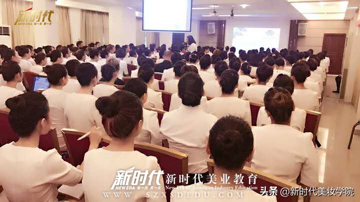 女孩学化妆学什么技术好,2021学化妆就业前景好吗