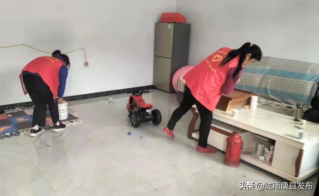 【新时代文明实践】代整撂荒地隔离不隔爱—康县平洛镇关爱服务再“升级”！