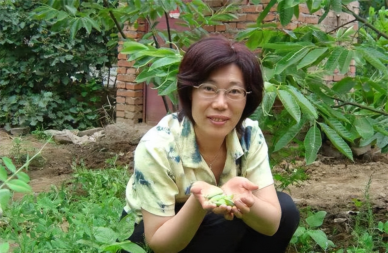 从怀孕到坐月子，她破解美国两大最安全密码，国家授予奖励711万