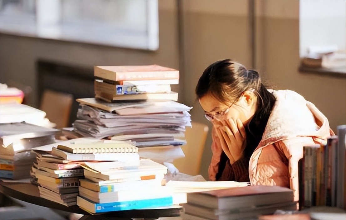 我的梦想早已被现实摧残,我的梦想被父母摧残