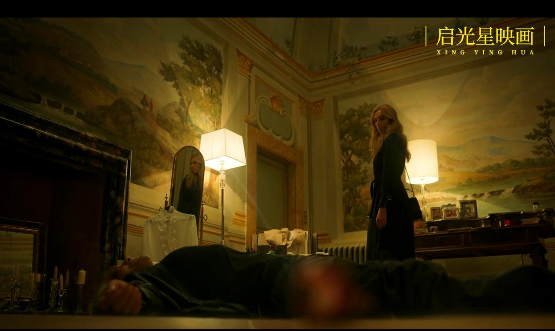 黑帮女老大成长史,黑帮女老大的传奇人生