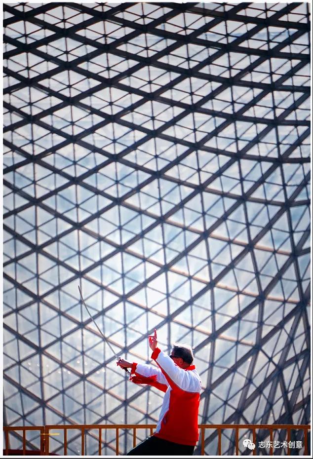 小米极简都市双肩背包2测评,极简实景高级感