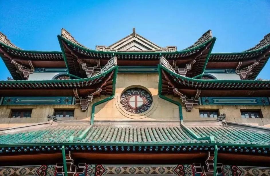 千秋文脉，盛世风华！湖南大学：威仪临天下，卓著堪一流！