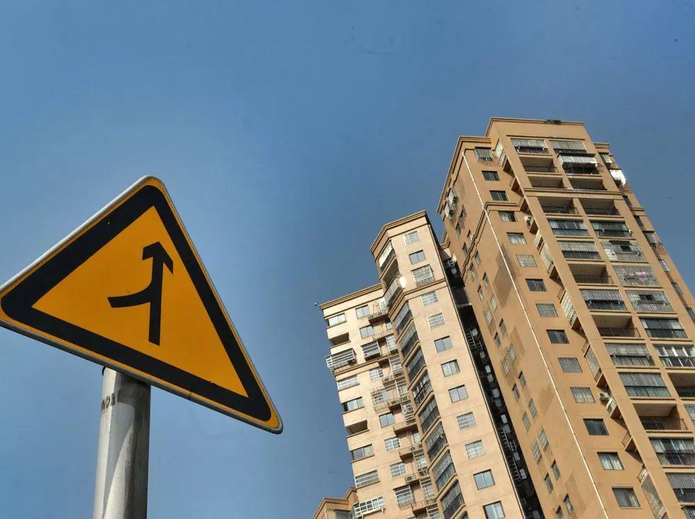 房贷利率4.459可以换成浮动利率吗,房贷利率4.65%有必要提前还款吗