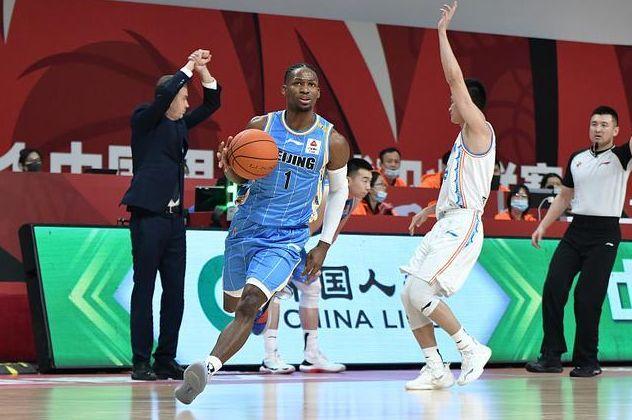 吉布森回归了吗,吉布森首钢首秀