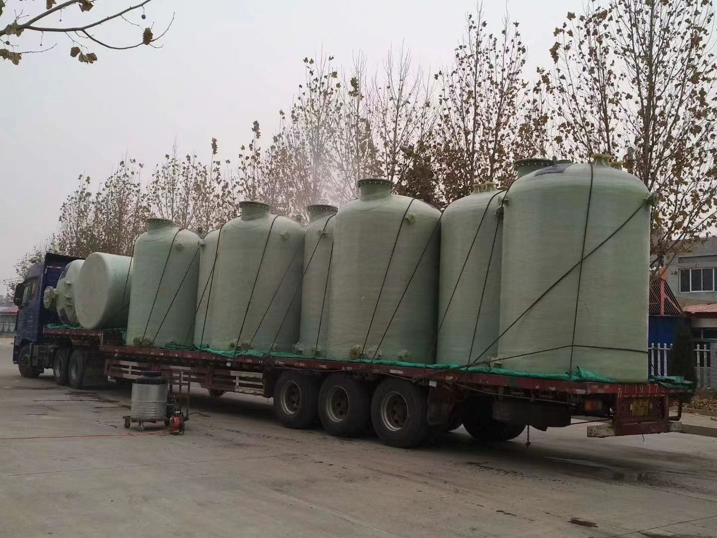 玻璃钢储罐盐酸罐生产厂家,玻璃钢储罐盐酸罐批发价格