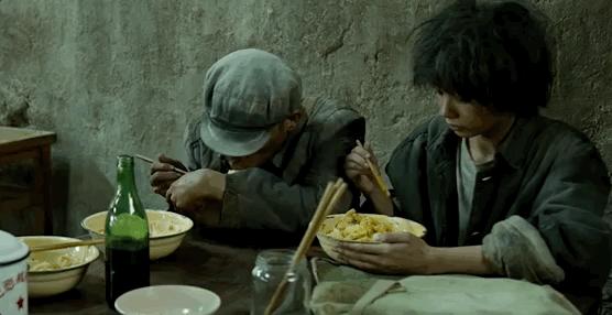 刘浩存杨幂同台,刘浩存演戏被吐槽名场面