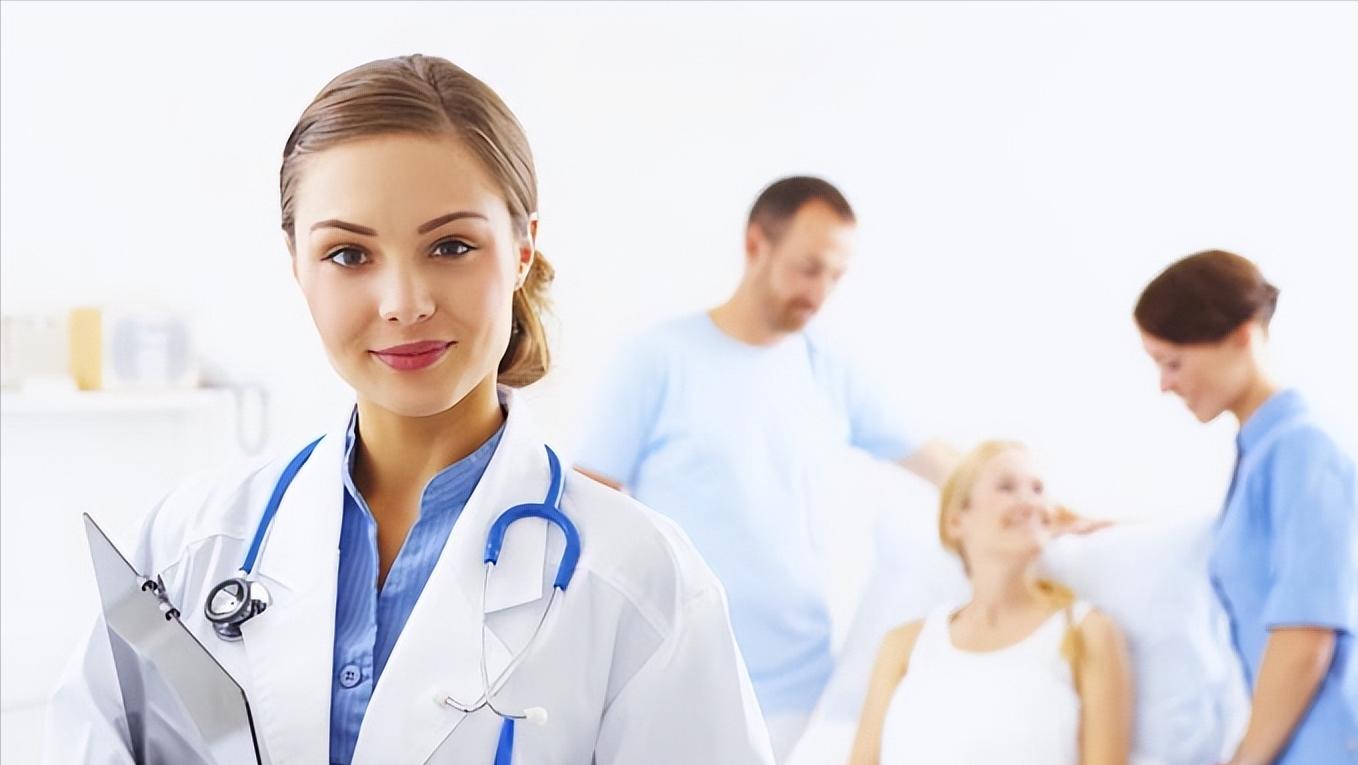 身上突然长了小红点不痛不痒,身上突然长了小红点是什么原因