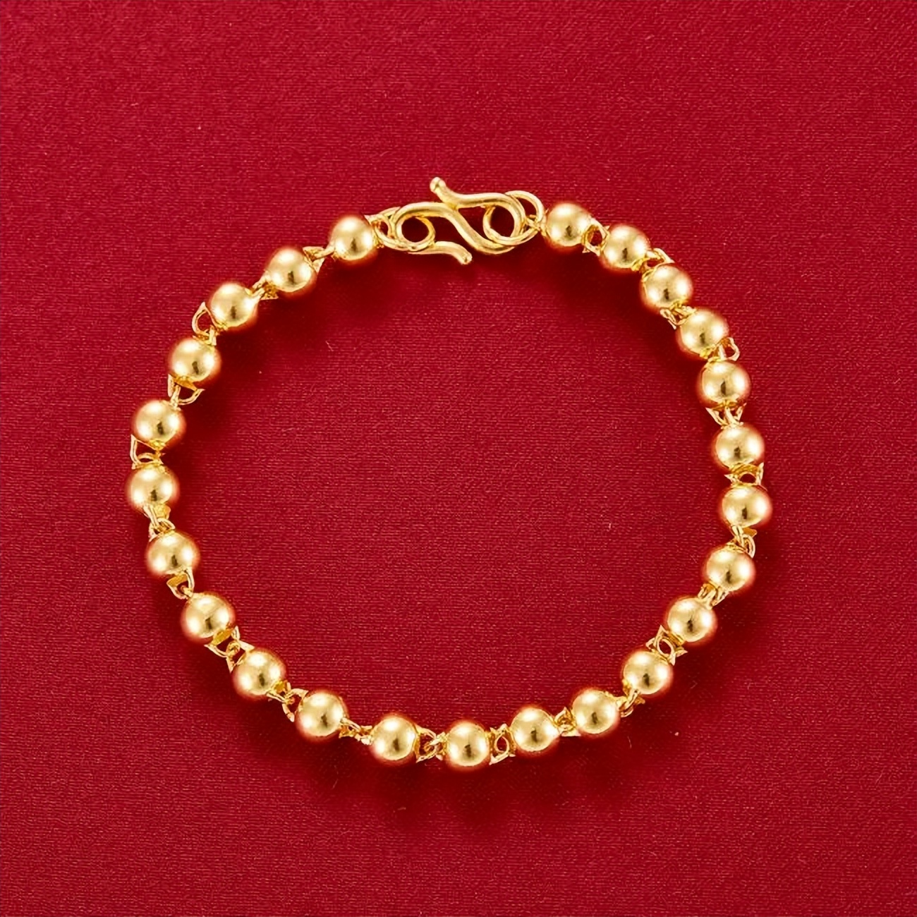 六种不同的手链,手链有哪些款式