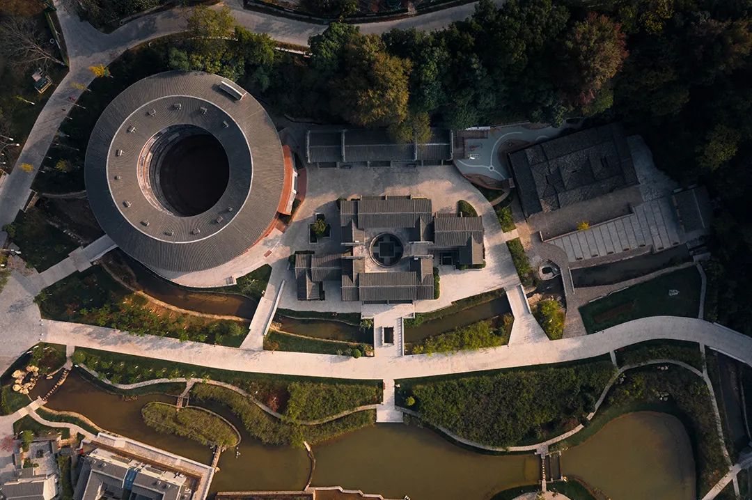 特色小镇的细节设计,生态旅游型特色小镇节能报告案例