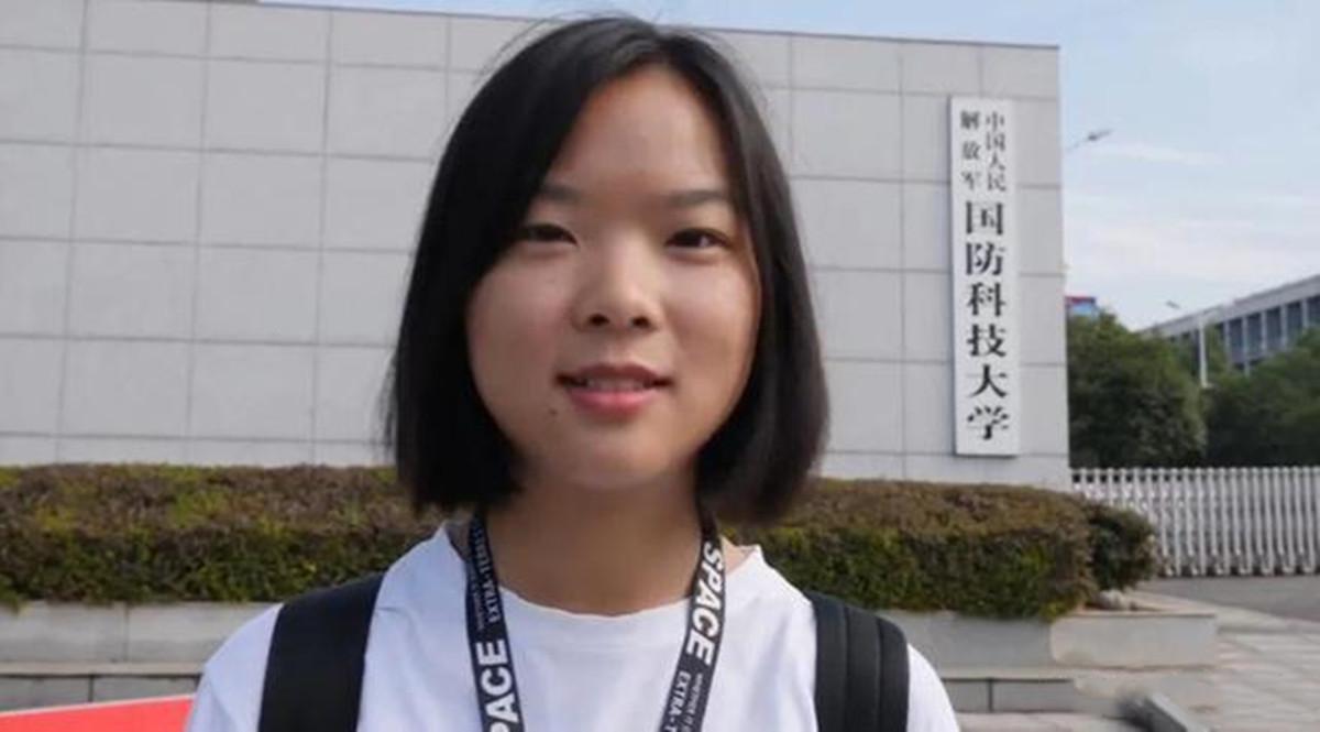 李盈学霸现在在什么学校,云南女孩李盈高考复读693分