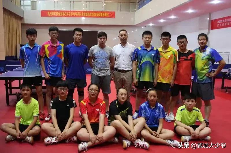 体育教师艺体教研活动,体育教师基本功集体特色展示