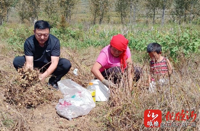 寻找最美第一书记丨鞠庆:让我在这片土地留下的脚印再深一点