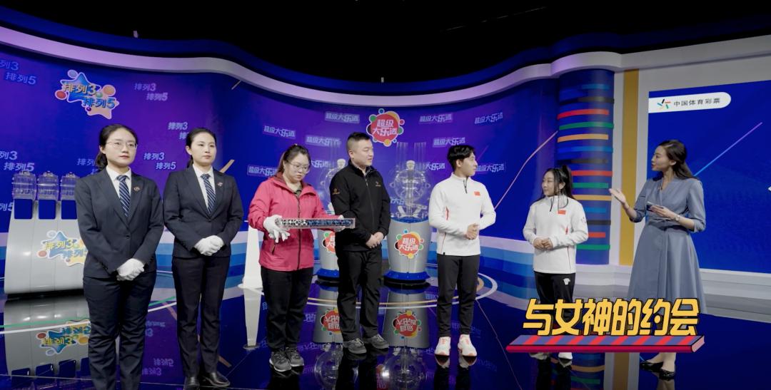 “透明工厂”特别节目揭秘“葱桶组合”PK内卷现场