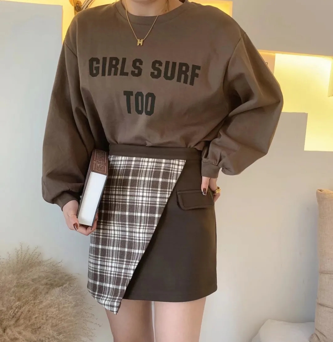 时尚大气好看的女装品牌,2022高档品质新款时尚气质女装