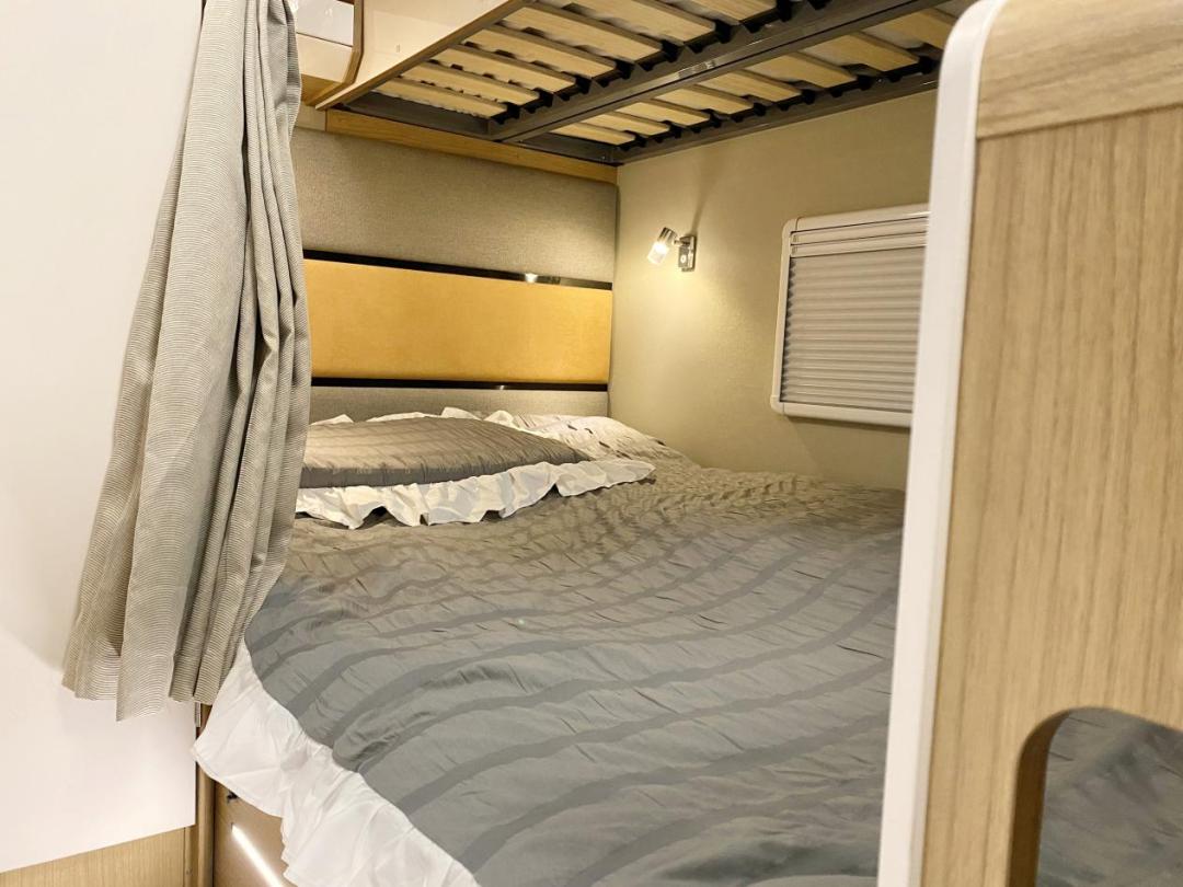 宇通c533房车探境版小顶房车,宇通c533小额头房车最新款评测