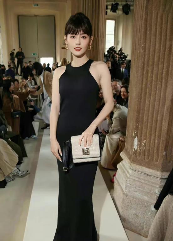 张嘉倪疑似回应买超出轨,张嘉倪疑似回应买超劈腿