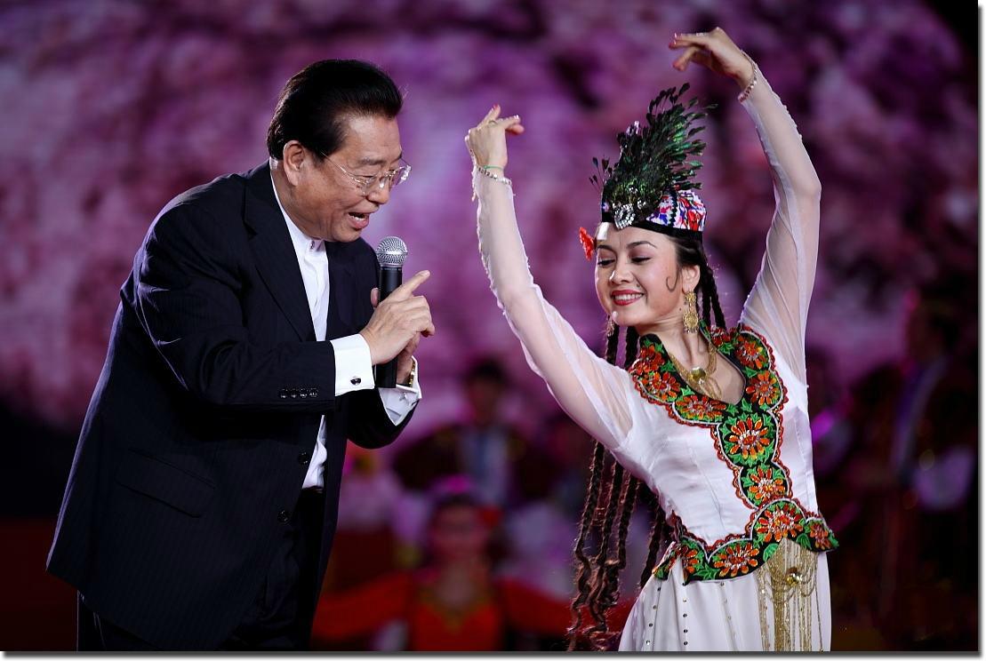 李双江之子李天一目前近况,李双江之子李天一最近近况