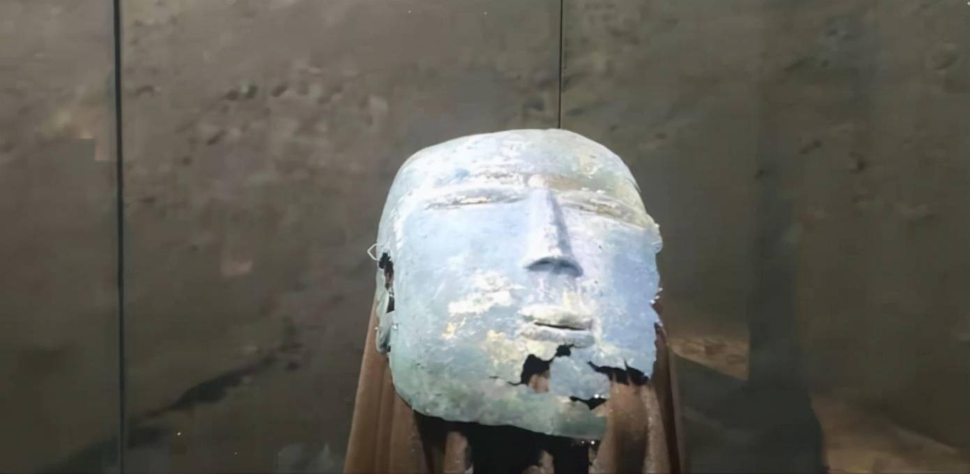 内蒙古挖出奇怪的古墓,内蒙古惊现辽代契丹女尸下集