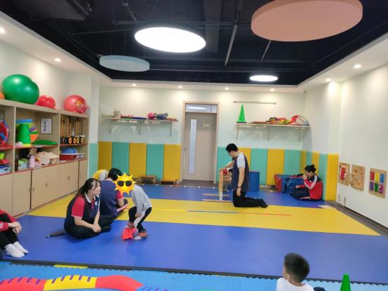 脑瘫宝宝言语的运动控制