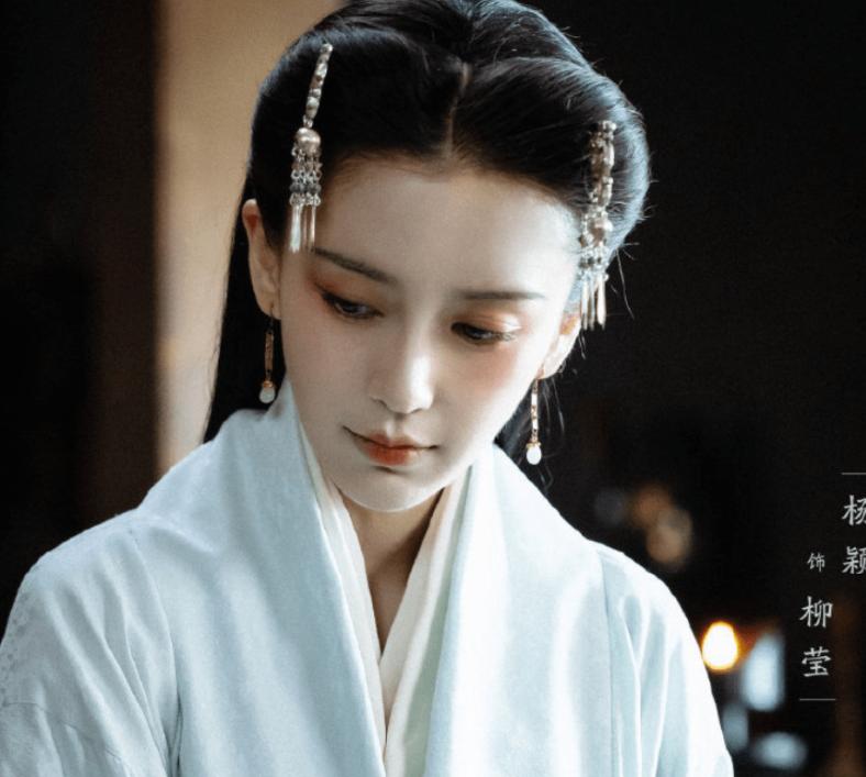 有种“整容”叫黄晓明离婚，前妻baby变化不大，他却像换个人