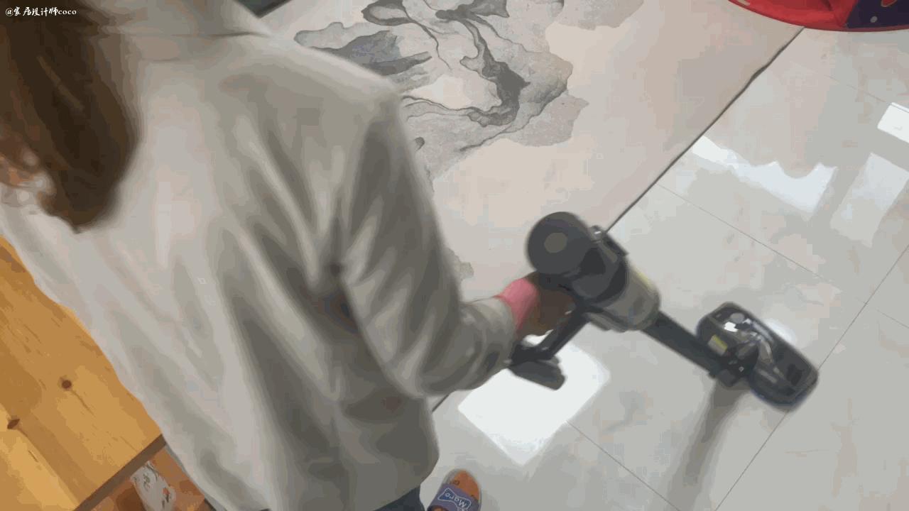 模仿长辈吐槽装修,女子模仿长辈吐槽新房