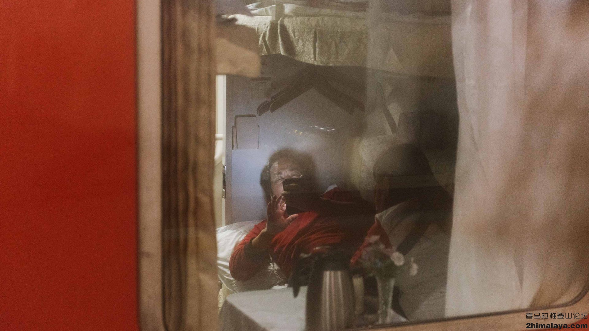 「世界」MonishaRajesh-一位乘坐80趟火车环游世界的女性