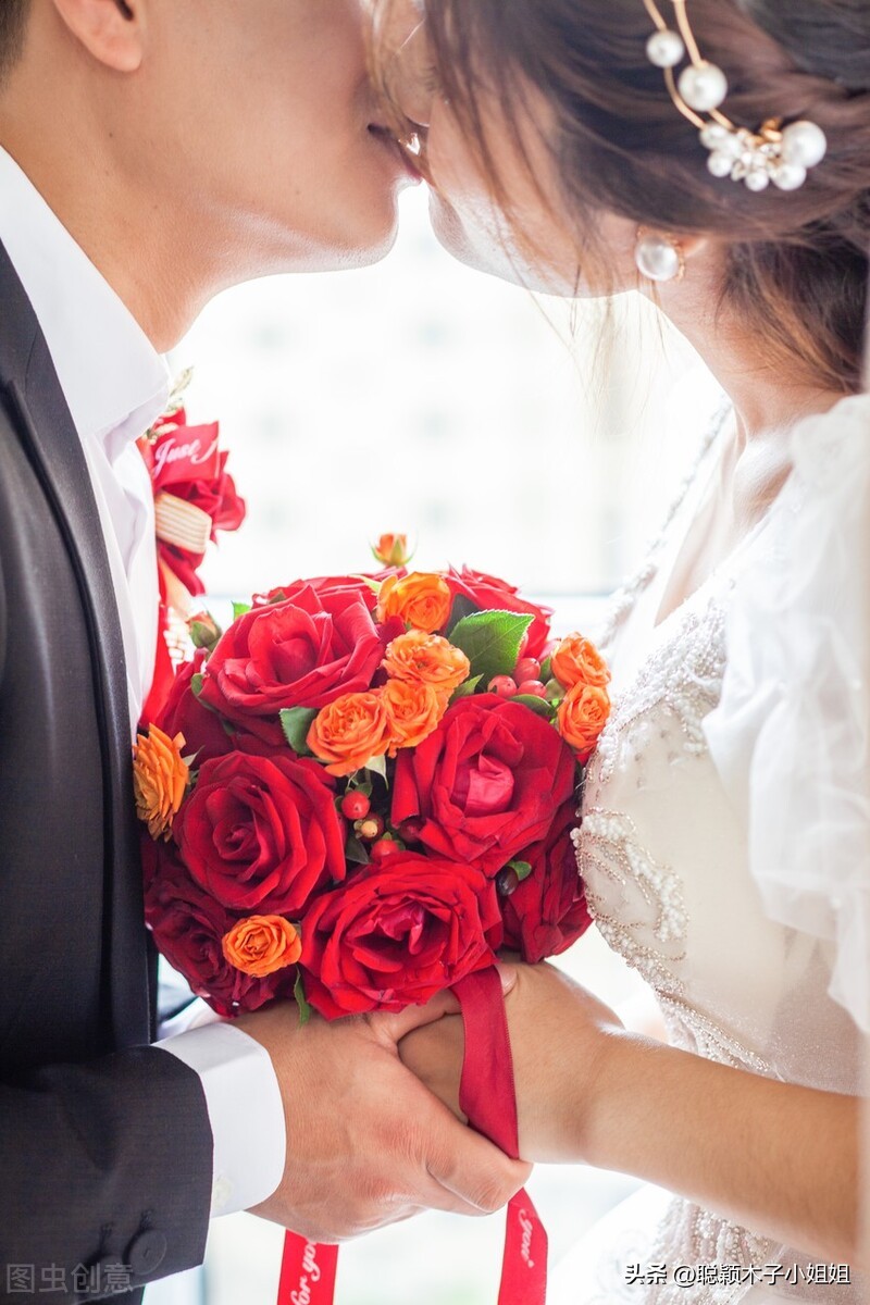 男朋友追我的时候还在追其他女生，我该介意吗？