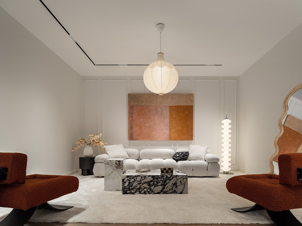 熙攘老街中的“后花园”大巭服饰深圳办公设计欣赏