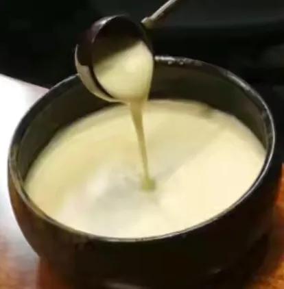 杨子长条玉作葩花光冻棘眩冰花。短蓬几见空相似，捕影图成试吃茶