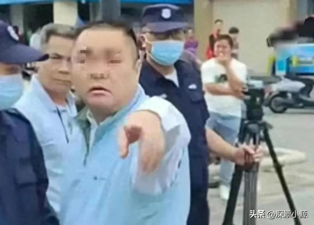 龙华街道办周斌,龙华街道办主任周斌