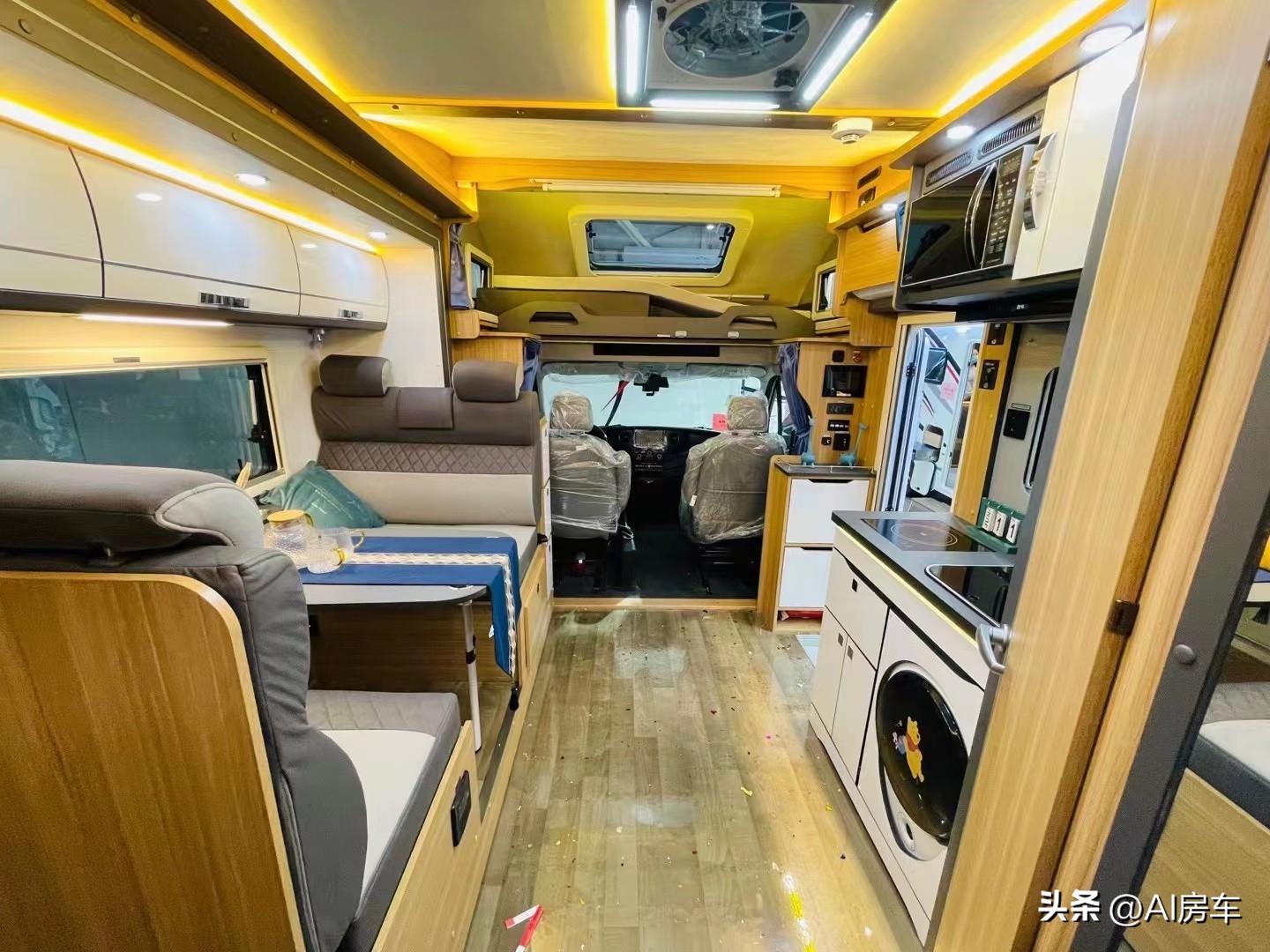 800w太阳能能充48v电池吗,续航500公里的太阳能房车