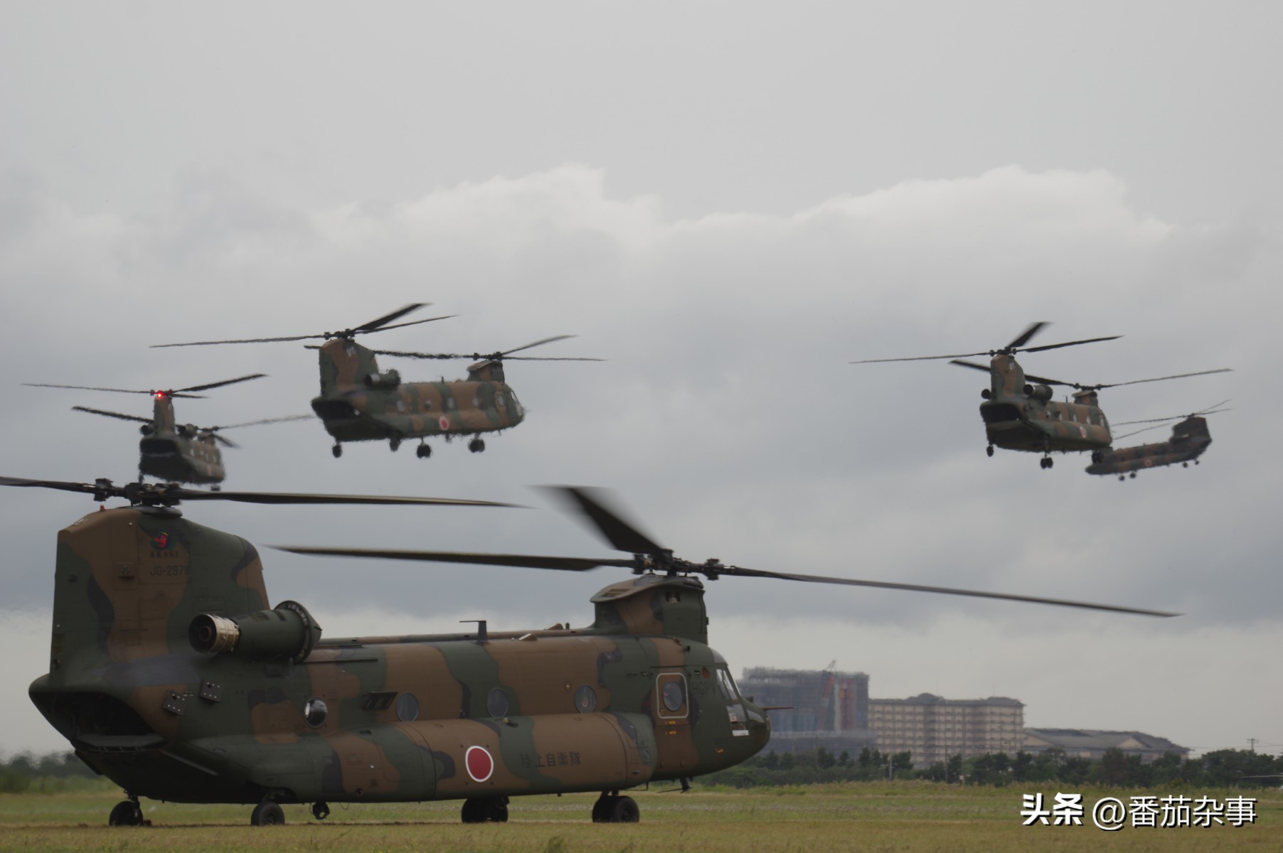 自卫队mh53直升机,日本陆上自卫队ch-47直升机