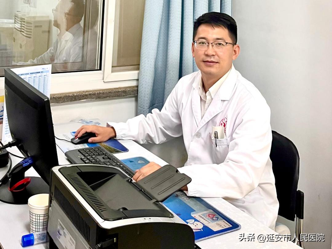 致敬医师铭记事迹,医心向党最美医师先进事迹