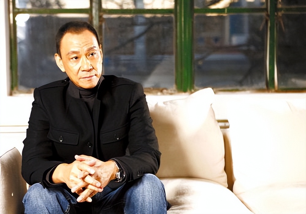 老戏骨王学圻：与结婚40年的妻子对簿公堂，11年后却感觉愧对儿子