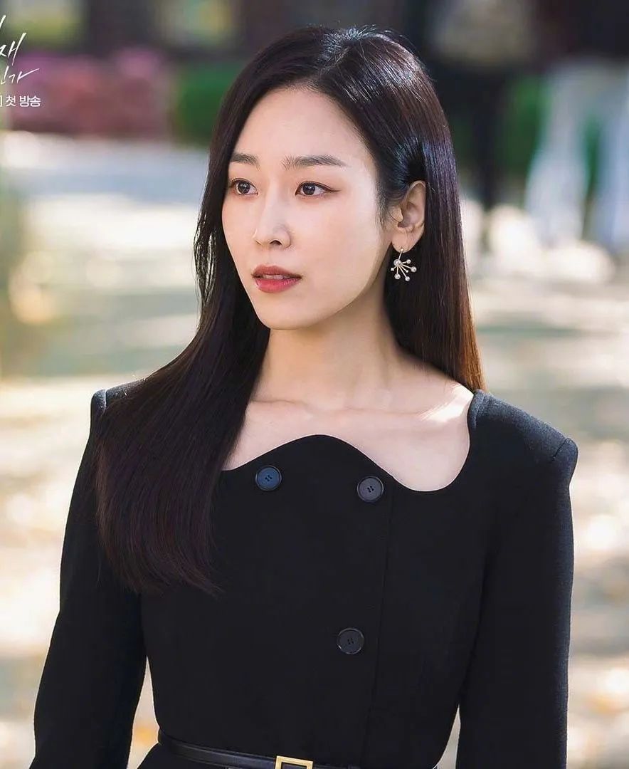 这才是大女主该有的气场,韩剧珠宝搭配