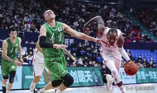 cba广东vs辽宁威姆斯韩德君,辽宁男篮对战广东韩德君和威姆斯