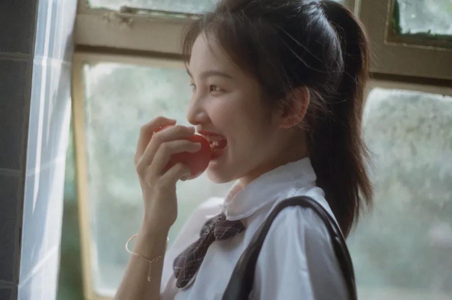 校园女同学校服写真,校服清纯照片