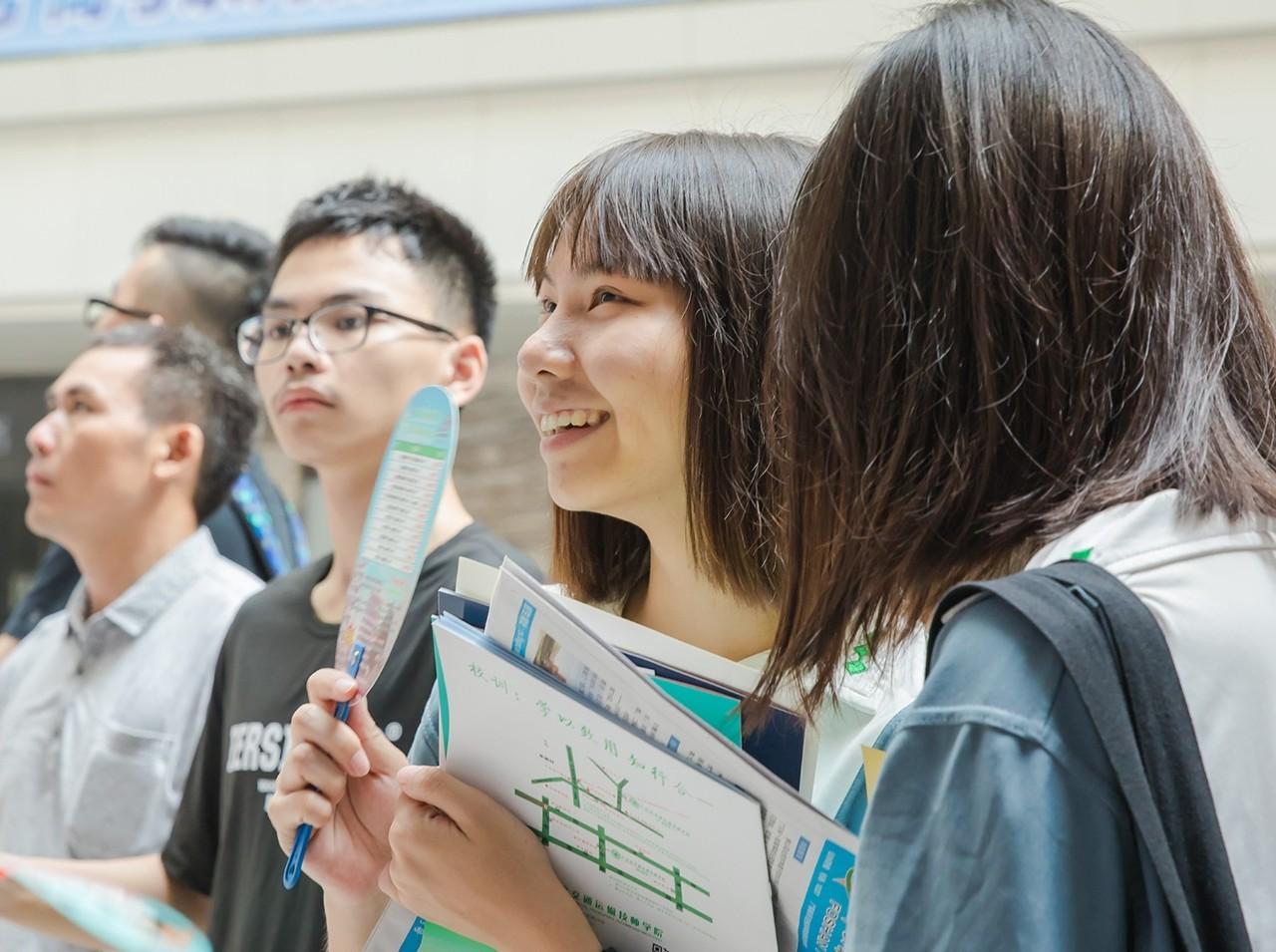 公费师范生遇冷视频,公费师范生现状