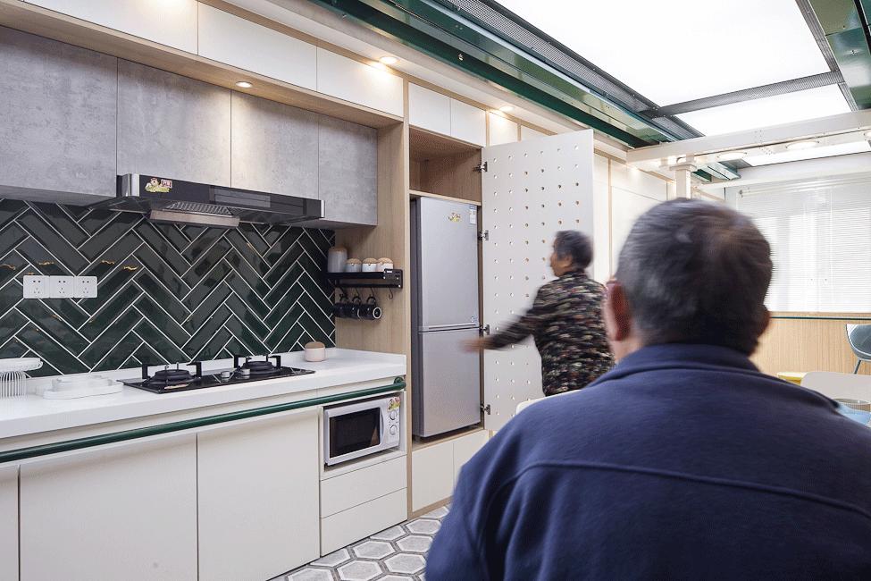 家里老人摔倒该怎么办,家里老人跌倒了买什么东西比较好