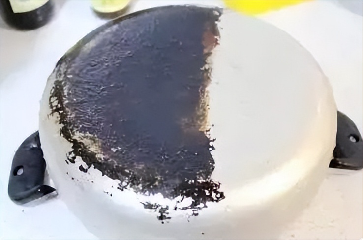 河南发现一户人家厨房，那叫一个先进！拍照给大家瞧瞧，真高级！