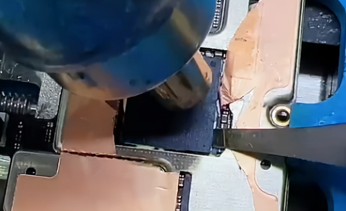 小米11pro突然死机开不开机,小米11突然不开机出英文