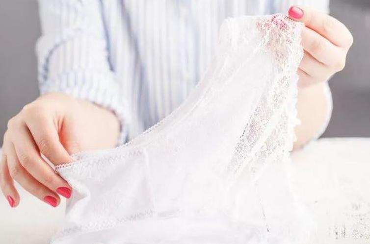 女性*裤内**上黄黄的,是得了妇科病?这几种分泌物要小心!